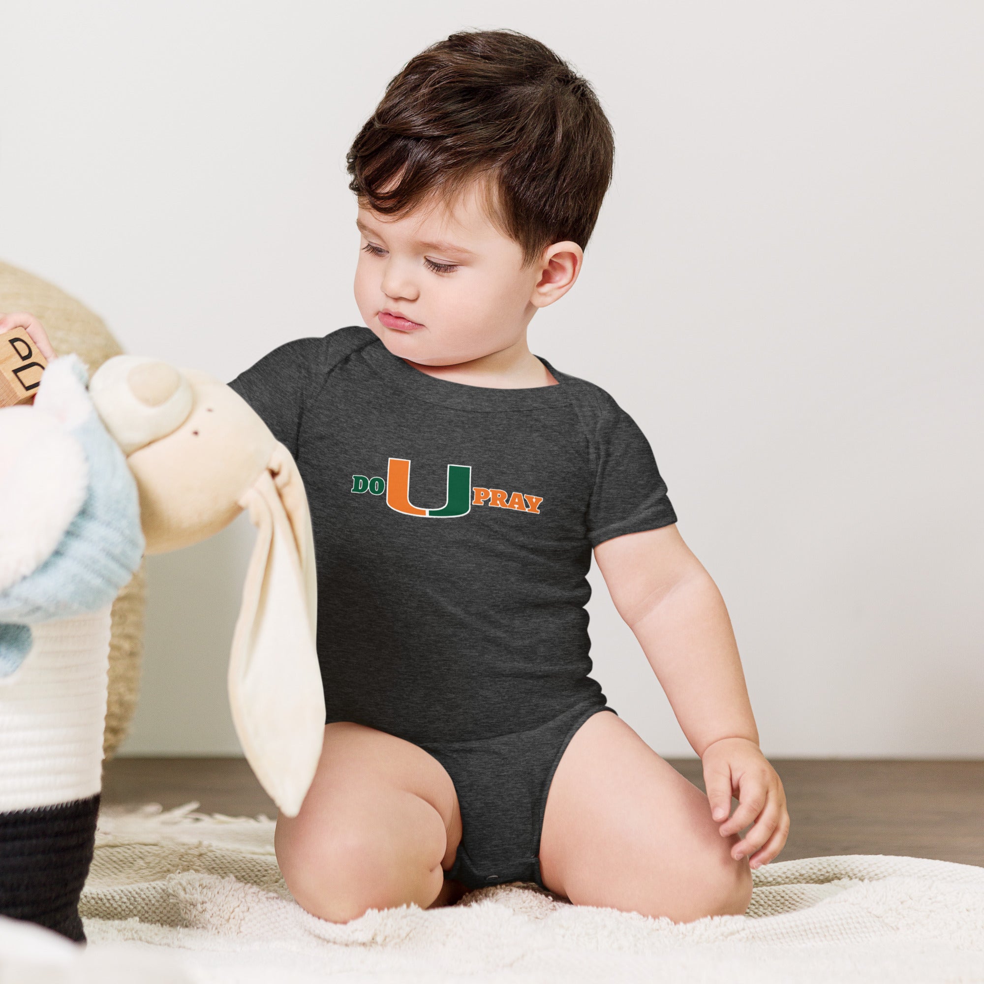 Adorable and comfy baby short sleeve one-piece: perfect for play, naps, and everyday cuteness!