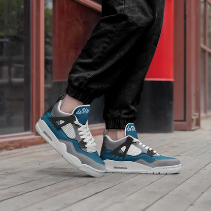 Discover ultimate comfort with our Lightweight Velcro Sneakers – easy to wear, stylish, and perfect for all-day support!